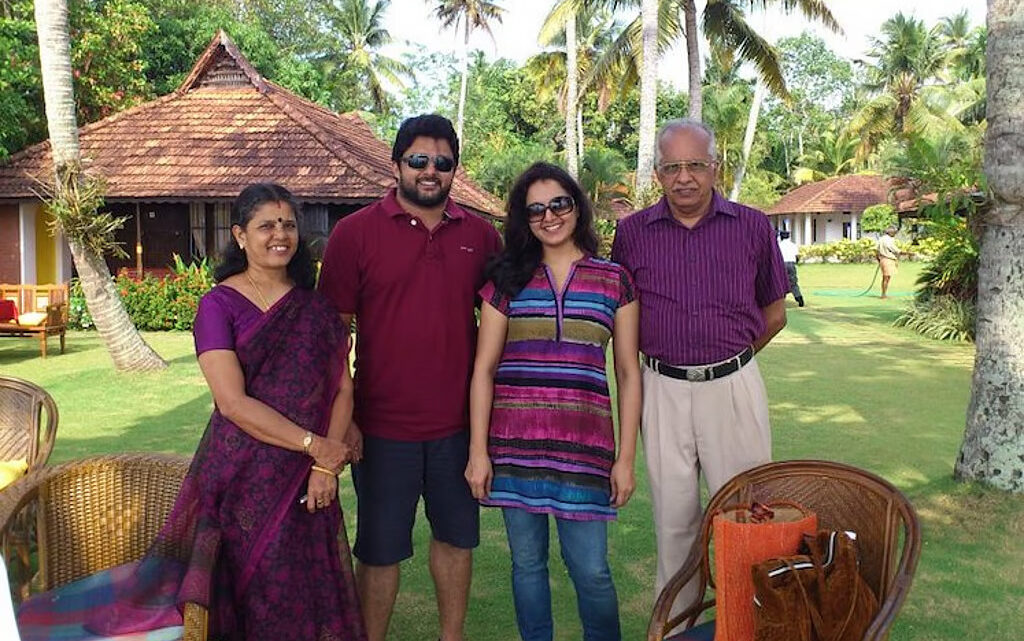 Get to Know Manju Warrier’s Parents: Girija Warrier and Sri D.P. Madhavan Get to Know Manju Warrier’s Parents: Girija Warrier and Sri D.P. Madhavan
