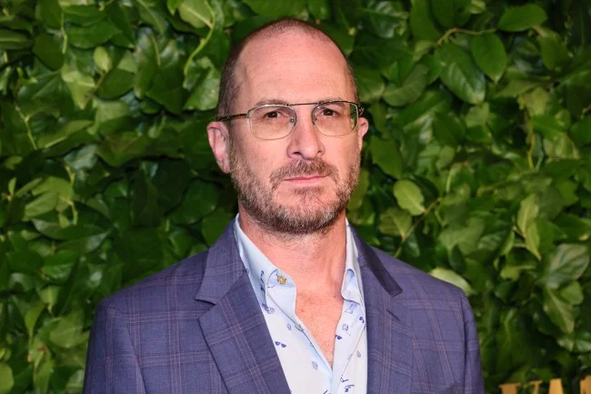 Darren Aronofsky Biography: Height, Ethnicity, Age, Net Worth, Siblings, Parents, Films, Awards, Son, Wife Darren Aronofsky Biography: Height, Ethnicity, Age, Net Worth, Siblings, Parents, Films, Awards, Son, Wife