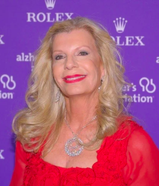 Yasmin Aga Khan Biography: Height, Ethnicity, Age, Net Worth, Siblings, Parents, Child, Husband Yasmin Aga Khan Biography: Height, Ethnicity, Age, Net Worth, Siblings, Parents, Child, Husband
