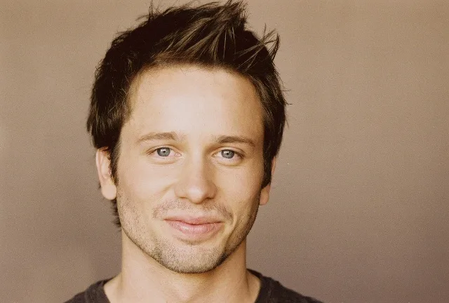 Tyler Ritter Biography: Parents, Siblings, Age, Net Worth, Height, Ethnicity, Short Films, Movies, Children, Wife