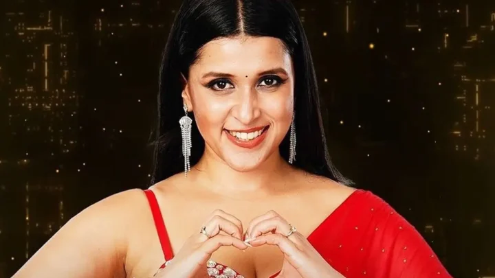 Mannara Chopra Biography: Spouse, Parents, Age, Siblings, Career, Net Worth, Instagram, Movies