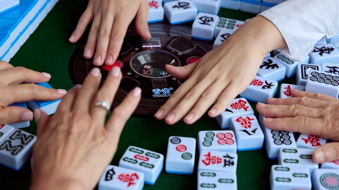 Modern Adaptations: Fan-Tan Apps and Digital Mahjong Keep Traditions Alive Modern Adaptations: Fan-Tan Apps and Digital Mahjong Keep Traditions Alive