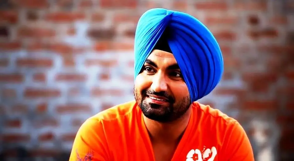 Ravinder Grewal Biography: Wife, Songs, Wikipedia, Siblings, Age, Net Worth, Instagram