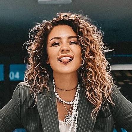 Regina Hixt Biography: Age, Net Worth, YouTube Career, Acting, Height, Parents, Siblings, Personal Life