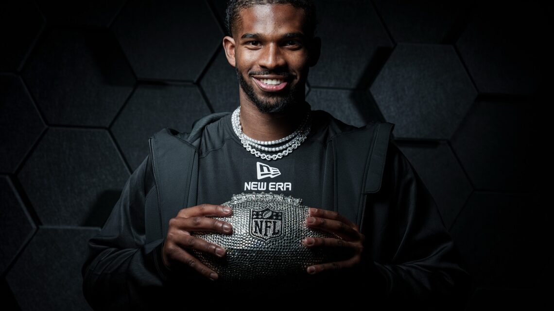 Shedeur Sanders Biography: Net Worth, Age, Stats, Kids, Wife, Height, Contract, Parents Shedeur Sanders Biography: Net Worth, Age, Stats, Kids, Wife, Height, Contract, Parents