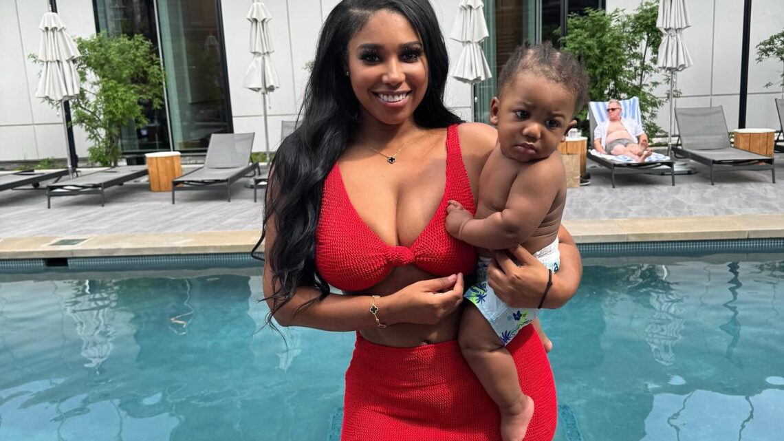 Who is Deiondra Sanders? Deion Sanders’ daughter Bio: Husband, Net Worth, Height, Age, Baby father, Parents, Siblings, Kids, Mom Who is Deiondra Sanders? Deion Sanders’ daughter Bio: Husband, Net Worth, Height, Age, Baby father, Parents, Siblings, Kids, Mom