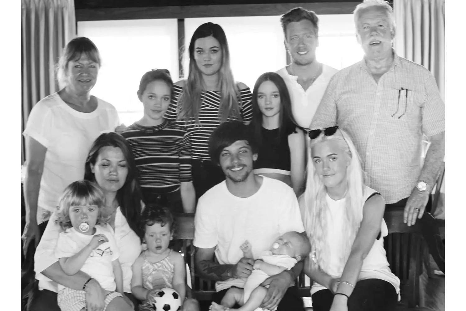 Who is Johannah Deakin? Louis Tomlinson’s mother Bio: Age, Husband, Children, Height, Parents, Death