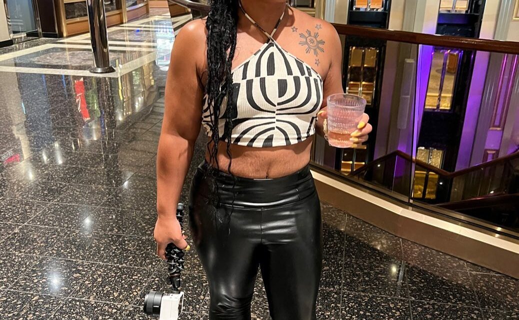 Who is Monique Carrillo? Deshae Frost’s mother Bio: Ethnicity, Age, Parents, Height, Net Worth, Husband, BBL Who is Monique Carrillo? Deshae Frost’s mother Bio: Ethnicity, Age, Parents, Height, Net Worth, Husband, BBL