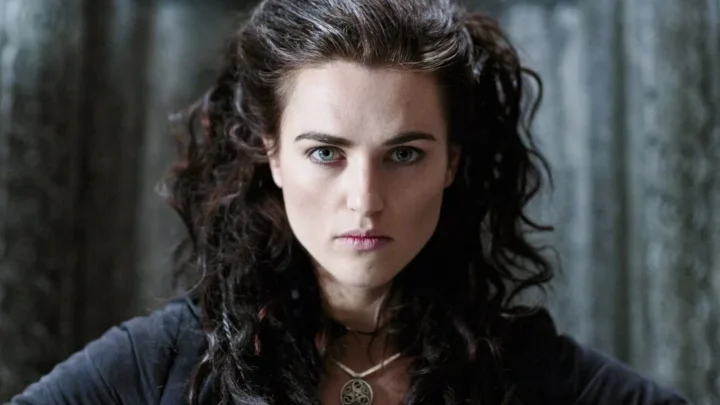 Katie McGrath Biography: Height, Ethnicity, Age, Net Worth, Siblings, Parents, Movies, Husband, Kids