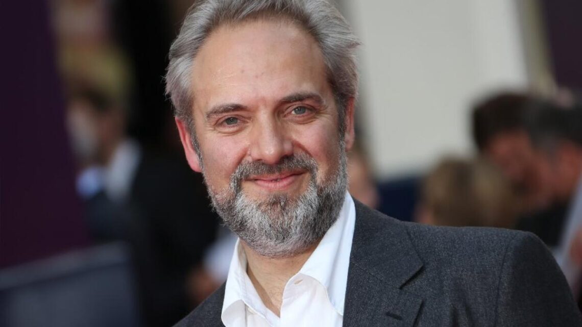Sam Mendes Biography: Age, Net Worth, Siblings, Parents, Height, Ethnicity, Wife, Children, Films, Books, Awards Sam Mendes Biography: Age, Net Worth, Siblings, Parents, Height, Ethnicity, Wife, Children, Films, Books, Awards