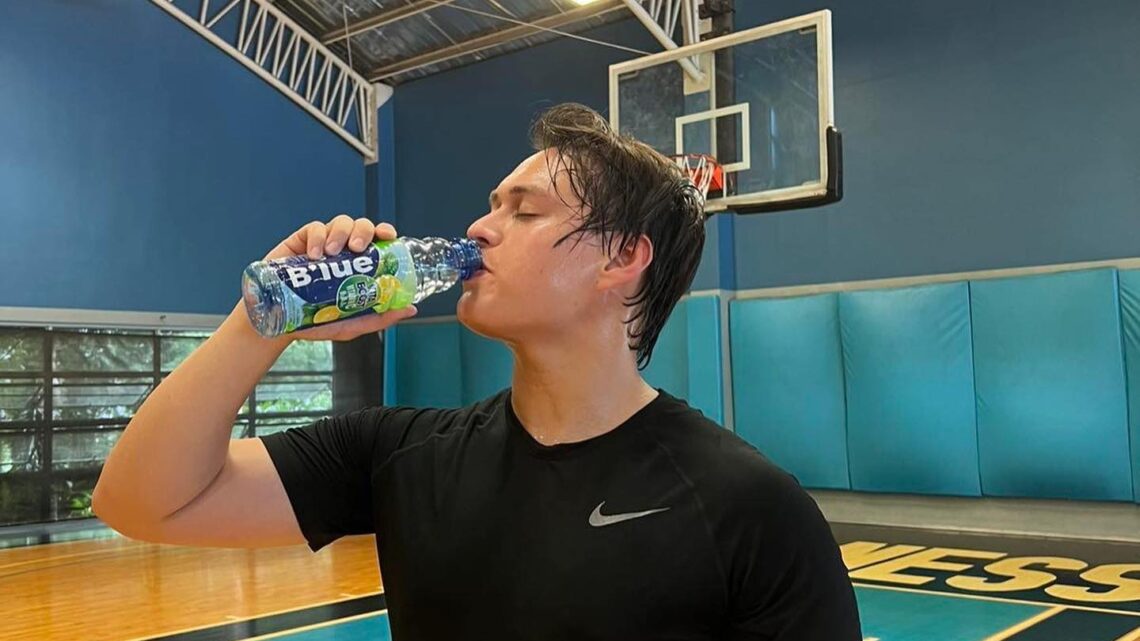 Enrique Gil Biography: Awards, Girlfriend, Age, Net Worth, Siblings, Parents, Height, Ethnicity, Songs, Films Enrique Gil Biography: Awards, Girlfriend, Age, Net Worth, Siblings, Parents, Height, Ethnicity, Songs, Films