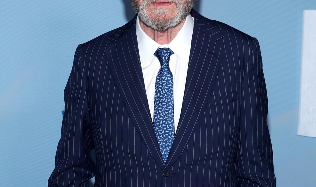 Tommy Lee Jones Biography: Age, Net Worth, Siblings, Parents, Height, Ethnicity, Awards, Films, Children, Wife Tommy Lee Jones Biography: Age, Net Worth, Siblings, Parents, Height, Ethnicity, Awards, Films, Children, Wife