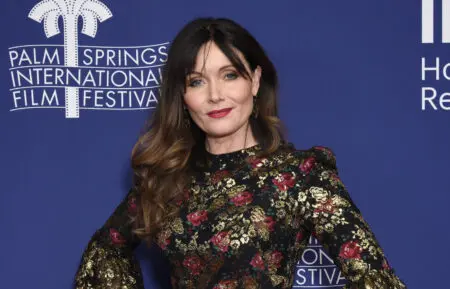 Essie Davis Biography: Songs, Films, Children, Awards, Husband, Height, Ethnicity, Age, Net Worth, Siblings, Parents