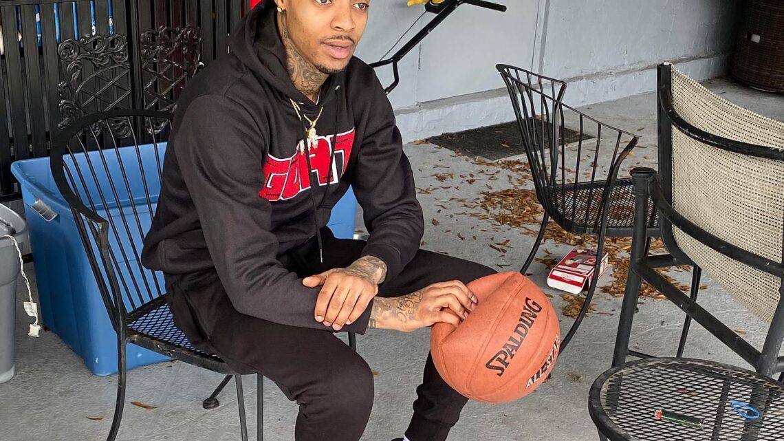 FlightReacts Biography: Height, Ethnicity, Age, Net Worth, Siblings, Parents, Kids, YouTube, Songs FlightReacts Biography: Height, Ethnicity, Age, Net Worth, Siblings, Parents, Kids, YouTube, Songs