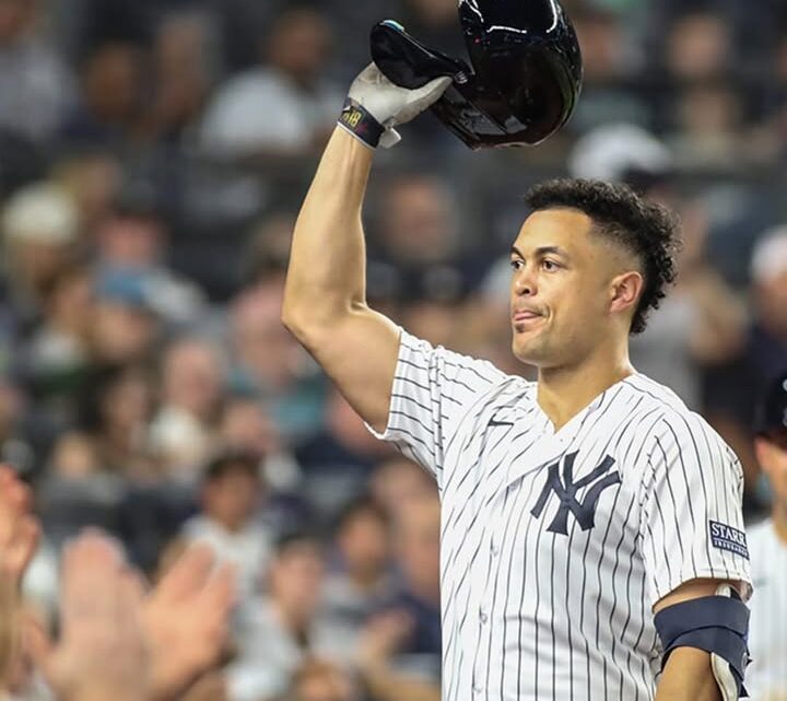 Giancarlo Stanton Biography: Age, Net Worth, Siblings, Parents, Height, Ethnicity, Awards, Team, Goals Giancarlo Stanton Biography: Age, Net Worth, Siblings, Parents, Height, Ethnicity, Awards, Team, Goals