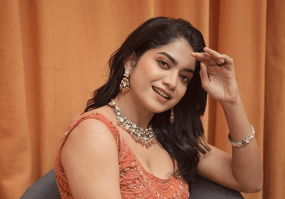 Anarkali Marikar Biography: Movies, Age, Net Worth, Wikipedia, Siblings, Parents Anarkali Marikar Biography: Movies, Age, Net Worth, Wikipedia, Siblings, Parents