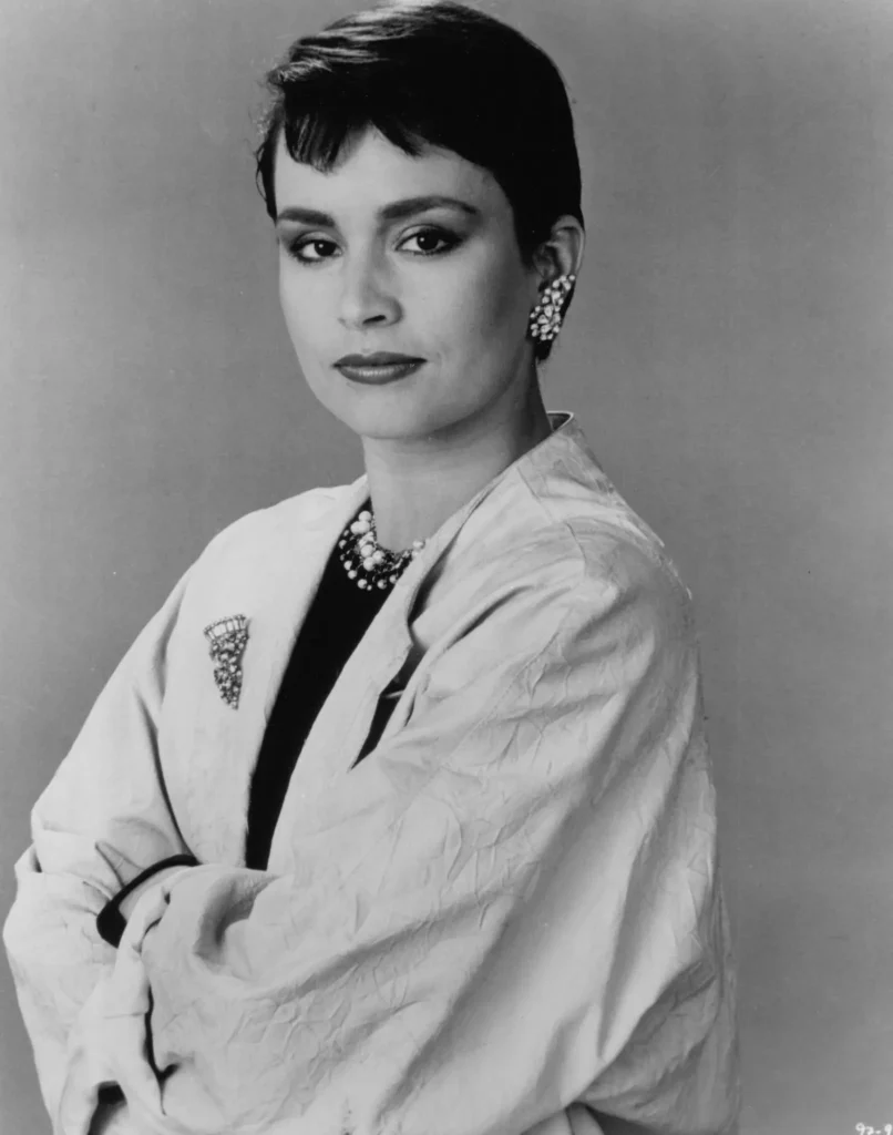 Diane Venora’s daughter, Madzia Bartkowiak Biography: Parents, Siblings, Age, Net Worth, Height, Husband, Films