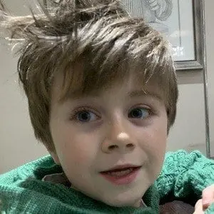 Theo Horan Biography: Instagram, Age, Net Worth, Siblings, Parents, Height