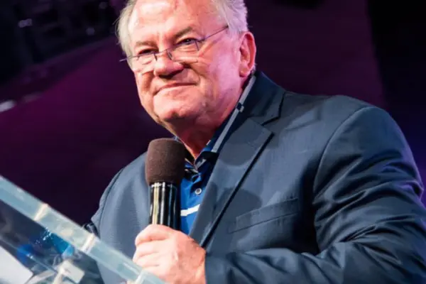Raynor McCauley Biography: Net Worth, Age, Wikipedia, Spouse, Family, Instagram, Children
