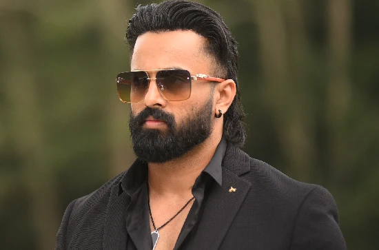 Unni Mukundan Biography: Height, Children, Wife, Age, Movies, TV Shows, Net Worth Unni Mukundan Biography: Height, Children, Wife, Age, Movies, TV Shows, Net Worth