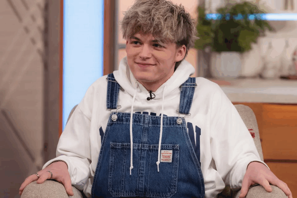 Oscar Hartland Biography: Songs, Age, Net Worth, Siblings, Parents, Height, Artists, Girlfriend, Tiktok Oscar Hartland Biography: Songs, Age, Net Worth, Siblings, Parents, Height, Artists, Girlfriend, Tiktok