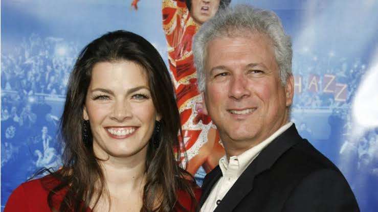 Nancy Kerrigan’s husband Jerry Solomon Biography: Siblings, Parents, Height, Ethnicity, Age, Net Worth, Books, Films, Children, Wife Nancy Kerrigan’s husband Jerry Solomon Biography: Siblings, Parents, Height, Ethnicity, Age, Net Worth, Books, Films, Children, Wife
