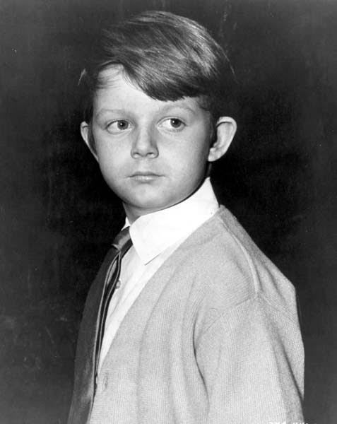 Matthew Garber Biography: Cause of Death, Age, Pictures, Net Worth, Movies, Parents, Siblings, Height Matthew Garber Biography: Cause of Death, Age, Pictures, Net Worth, Movies, Parents, Siblings, Height