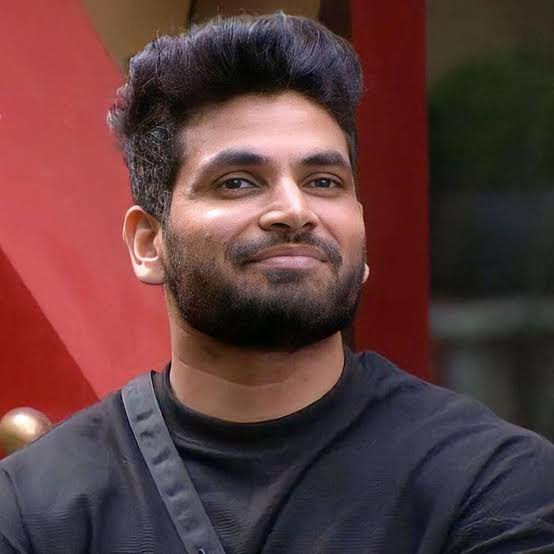 Shiv Thakare Biography: TV Shows, Full Name, Instagram, Age, Net Worth, Height, Siblings, Wiki, Movies, Awards Shiv Thakare Biography: TV Shows, Full Name, Instagram, Age, Net Worth, Height, Siblings, Wiki, Movies, Awards