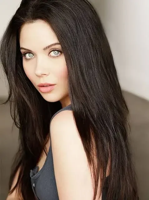 Grace Phipps Biography: Parents, Siblings, Age, Net Worth, Height, Ethnicity, Movies, Spouse, TV Series Grace Phipps Biography: Parents, Siblings, Age, Net Worth, Height, Ethnicity, Movies, Spouse, TV Series