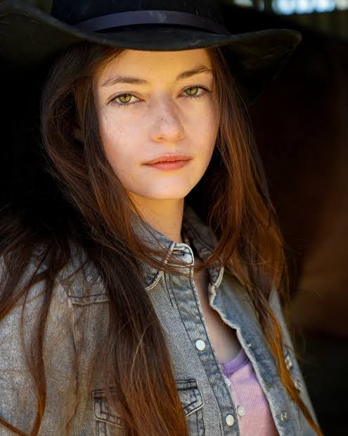 Mackenzie Foy Biography: Movies, Age, Net Worth, Awards, TV Shows, Parents, Siblings, Instagram Mackenzie Foy Biography: Movies, Age, Net Worth, Awards, TV Shows, Parents, Siblings, Instagram
