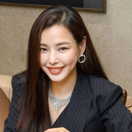 Lee Hanee Biography: Real Name, Net Worth, Age, Wiki, Movies, TV Shows, Instagram, Parents, Siblings, Awards Lee Hanee Biography: Real Name, Net Worth, Age, Wiki, Movies, TV Shows, Instagram, Parents, Siblings, Awards