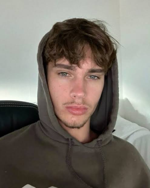 Damian Kater Bio: Parents, Age, Height, Real Face, Net Worth, YouTube Damian Kater Bio: Parents, Age, Height, Real Face, Net Worth, YouTube
