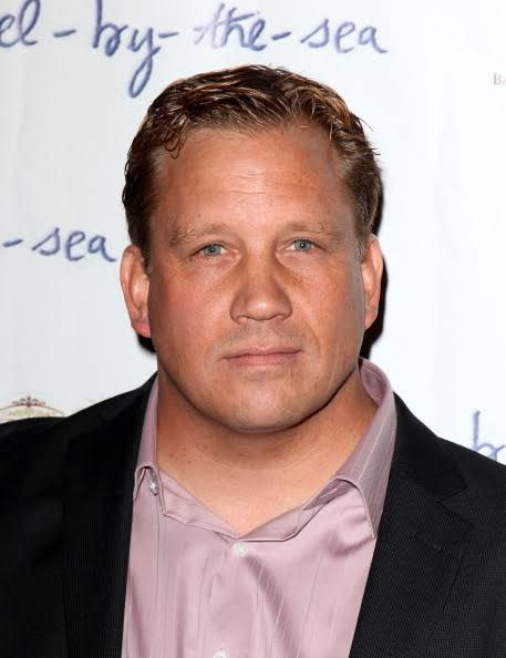 Lawrence Roeck Biography: Movies, TV Shows, Age, Net Worth, Wiki, Parents, Height Lawrence Roeck Biography: Movies, TV Shows, Age, Net Worth, Wiki, Parents, Height