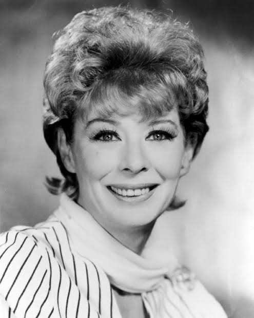 Gwen Verdon Biography: Songs, Age, Movies, TV Shows, Wiki, Parents, Siblings, Husband, Children Gwen Verdon Biography: Songs, Age, Movies, TV Shows, Wiki, Parents, Siblings, Husband, Children