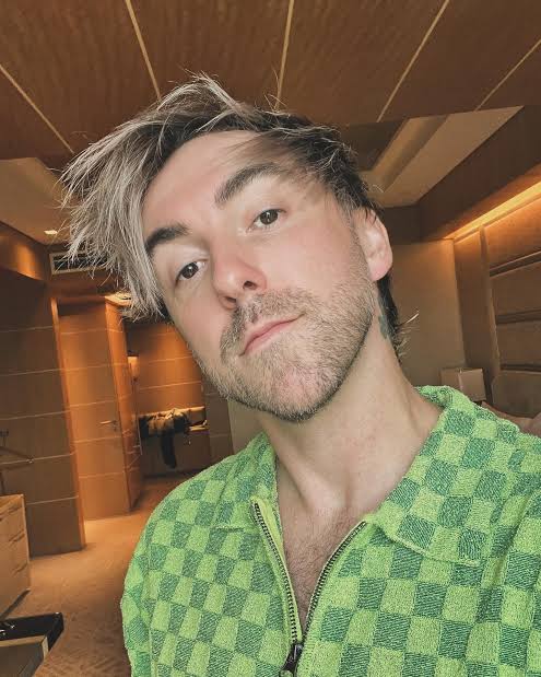 Alex Gaskarth Biography: Songs, Albums, Awards, Age, Net Worth, Wife, Parents, Siblings, Wiki Alex Gaskarth Biography: Songs, Albums, Awards, Age, Net Worth, Wife, Parents, Siblings, Wiki