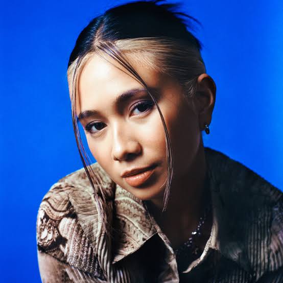 NIKI (Singer) Biography: Songs, Albums, Net Worth, Age, Nationality, Real Name, Wiki, Instagram, Spouse, Parents NIKI (Singer) Biography: Songs, Albums, Net Worth, Age, Nationality, Real Name, Wiki, Instagram, Spouse, Parents