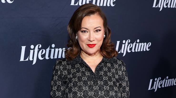 Jennifer Tilly Biography: Age, Movies, Net Worth, TV Shows, Awards, Wiki, Parents, Siblings, Husband, Nationality Jennifer Tilly Biography: Age, Movies, Net Worth, TV Shows, Awards, Wiki, Parents, Siblings, Husband, Nationality