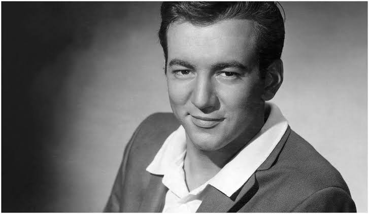 Bobby Darin Biography: Songs, Films, Parents, Siblings, Age, Net Worth, Height, Ethnicity, Wife, Child, Cause of Death Bobby Darin Biography: Songs, Films, Parents, Siblings, Age, Net Worth, Height, Ethnicity, Wife, Child, Cause of Death