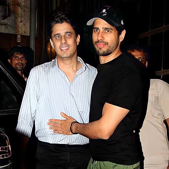 Sidharth Malhotra’s Brother, Harshad Malhotra Biography: Age, Career, Wikipedia, Parents, Siblings, Net Worth Sidharth Malhotra’s Brother, Harshad Malhotra Biography: Age, Career, Wikipedia, Parents, Siblings, Net Worth