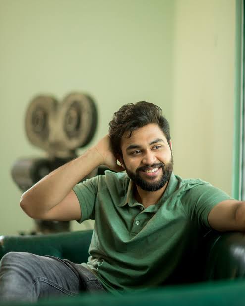 Abi Hassan Biography: TV Shows, Movies, Parents, Siblings, Height, Age, Net Worth, Instagram Abi Hassan Biography: TV Shows, Movies, Parents, Siblings, Height, Age, Net Worth, Instagram