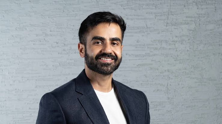Nikhil Kamath Biography: Parents, Net Worth, Wife, Age, Wiki, Siblings, Height, Company, Instagram Nikhil Kamath Biography: Parents, Net Worth, Wife, Age, Wiki, Siblings, Height, Company, Instagram