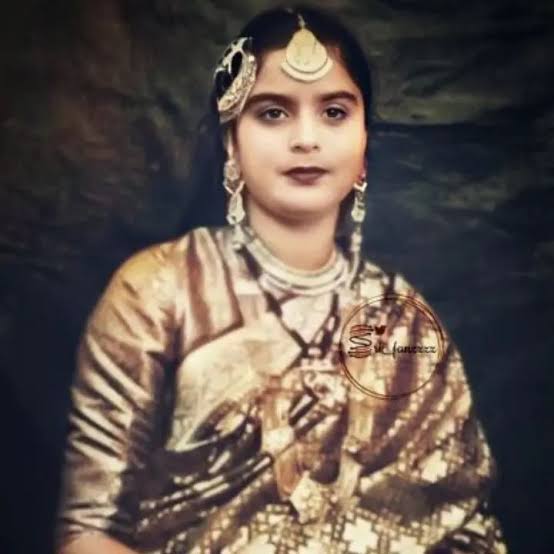 Shah Rukh Khan’s Mother, Lateef Fatima Khan Biography: Children, Husband, Age, Net Worth, Parents, Height, Siblings Shah Rukh Khan’s Mother, Lateef Fatima Khan Biography: Children, Husband, Age, Net Worth, Parents, Height, Siblings