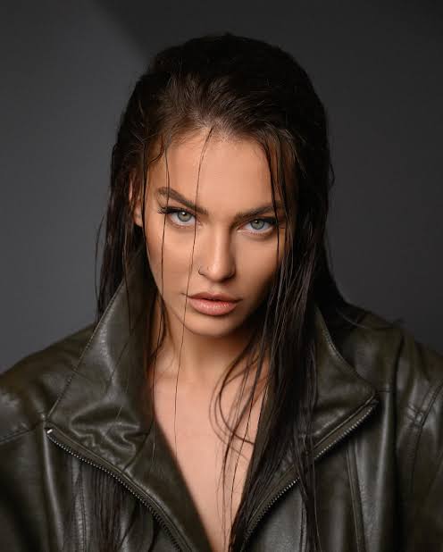 Gresa Hoti Biography: Husband, Parents, Age, Net Worth, Instagram Gresa Hoti Biography: Husband, Parents, Age, Net Worth, Instagram