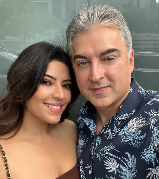 Jugal Hansraj’s Wife, Jasmine Hansraj Biography: Parents, Children, Age, Net Worth, Wikipedia Jugal Hansraj’s Wife, Jasmine Hansraj Biography: Parents, Children, Age, Net Worth, Wikipedia
