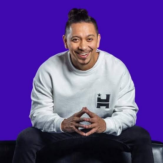 Jhong Hilario Biography: Wife, Children, Parents, Siblings, Age, Net Worth, Movies, TV Shows, Instagram Jhong Hilario Biography: Wife, Children, Parents, Siblings, Age, Net Worth, Movies, TV Shows, Instagram