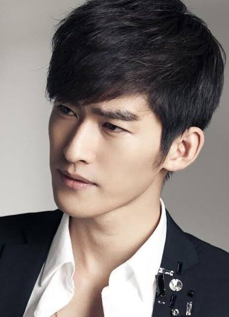 Hans Zhang Biography: Height, Ethnicity, Age, Net Worth, Siblings, Parents, Girlfriend, Music, Films Hans Zhang Biography: Height, Ethnicity, Age, Net Worth, Siblings, Parents, Girlfriend, Music, Films