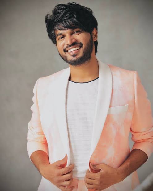 Rakshan Biography: Age, TV Shows, Net Worth, Wiki, Instagram, Wife, Parents Rakshan Biography: Age, TV Shows, Net Worth, Wiki, Instagram, Wife, Parents