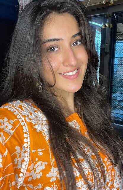 Sakshi Vaidya Biography: Movies, TV Shows, Instagram, Age, Net Worth, Parents, Height Sakshi Vaidya Biography: Movies, TV Shows, Instagram, Age, Net Worth, Parents, Height
