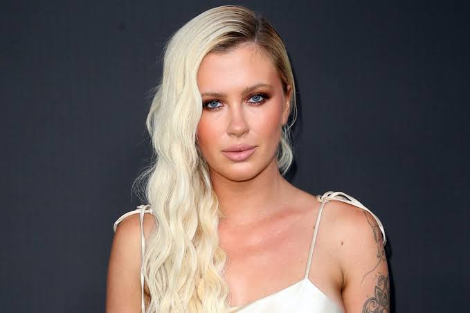 Ireland Baldwin Biography: Height, Ethnicity, Age, Net Worth, Siblings, Parents, Movies, Partner Ireland Baldwin Biography: Height, Ethnicity, Age, Net Worth, Siblings, Parents, Movies, Partner