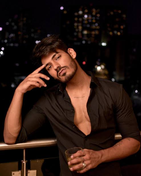 Digvijay Singh Rathee Biography: Age, Movies, TV Shows, Net Worth, Parents, Siblings, Instagram Digvijay Singh Rathee Biography: Age, Movies, TV Shows, Net Worth, Parents, Siblings, Instagram